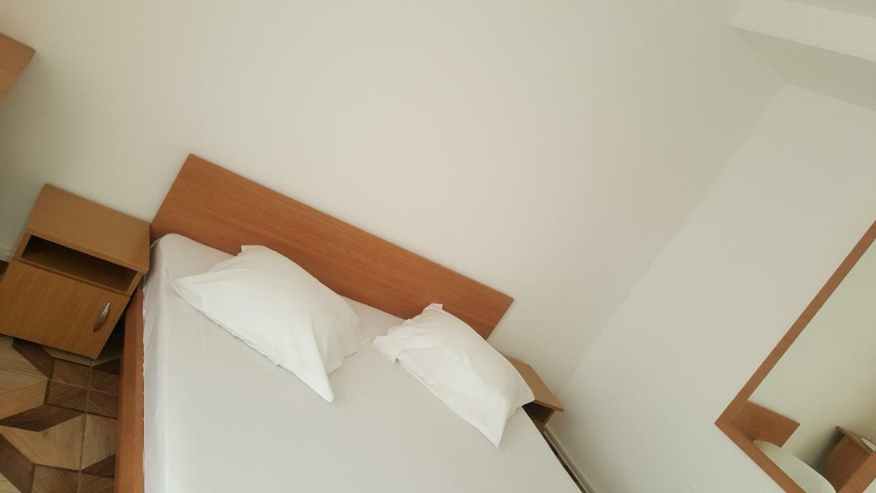 Vila Yza Hotel Eforie Nord Esterno foto